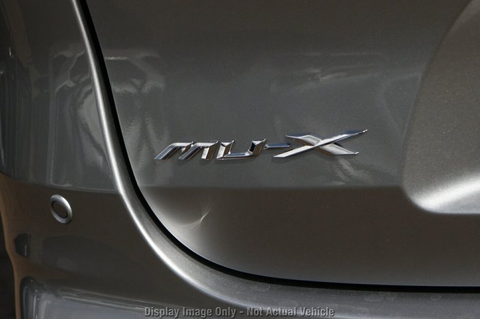 2025 Isuzu MU-X LS-T