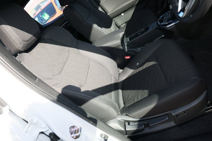 2025 Isuzu D-MAX LS-U