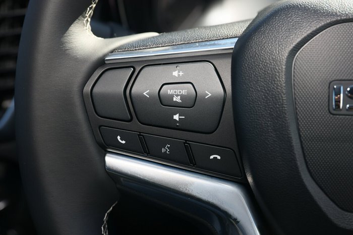 2025 Isuzu D-MAX LS-U