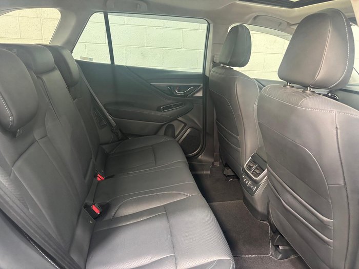 2022 Subaru Outback AWD Touring