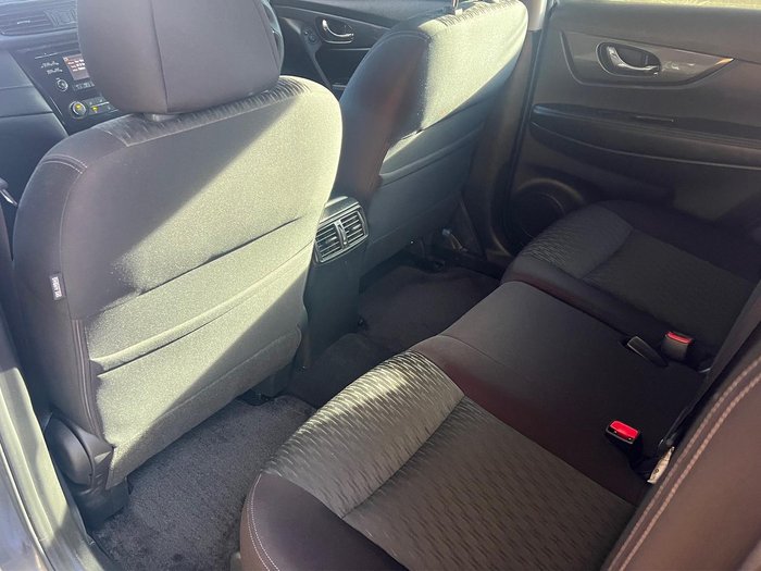 2019 Nissan X-TRAIL ST
