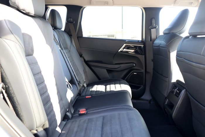 2025 Mitsubishi Outlander Aspire ZM MY24 Graphite Grey