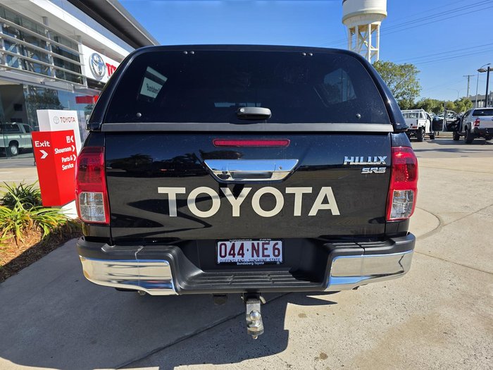 2019 Toyota Hilux SR5