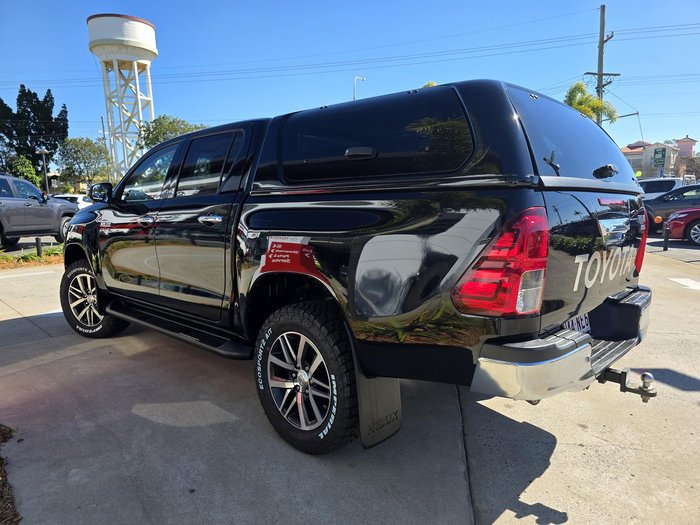 2019 Toyota Hilux SR5