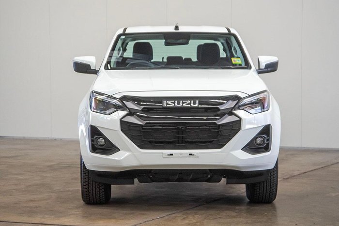 2025 Isuzu D-MAX LS-M