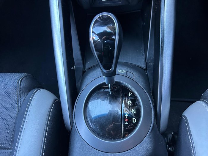 2017 Hyundai Veloster SR Turbo