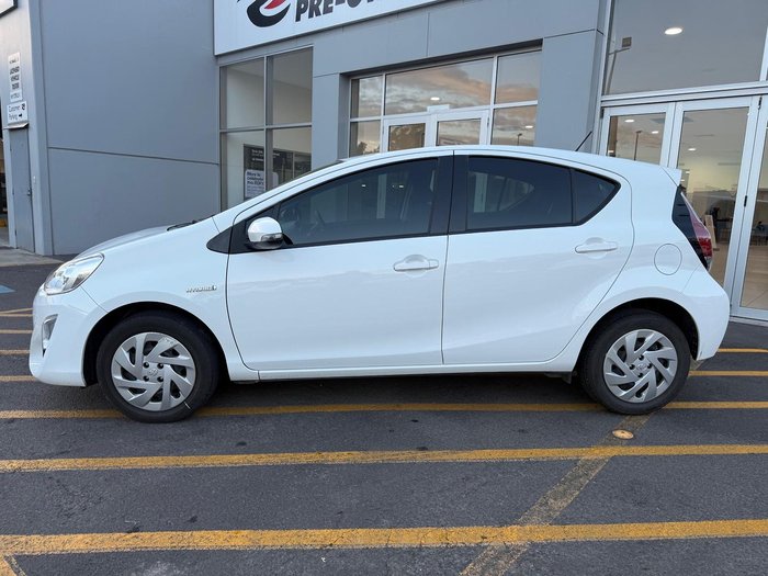 2017 Toyota Prius C