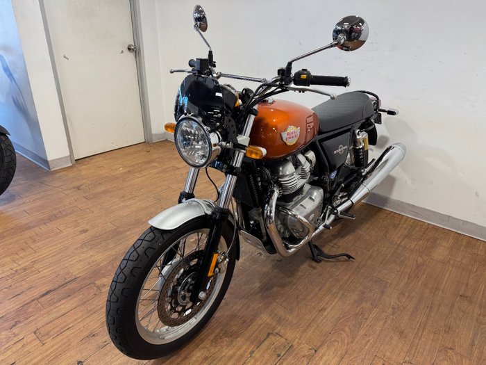 2020 Royal Enfield INTERCEPTOR 650 CLASSIC GREY