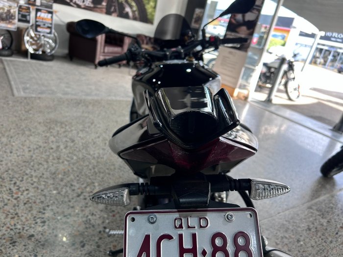2024 Aprilia TUONO V4 Black
