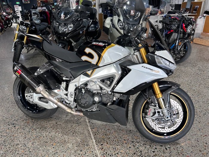 2024 Aprilia TUONO V4 Black