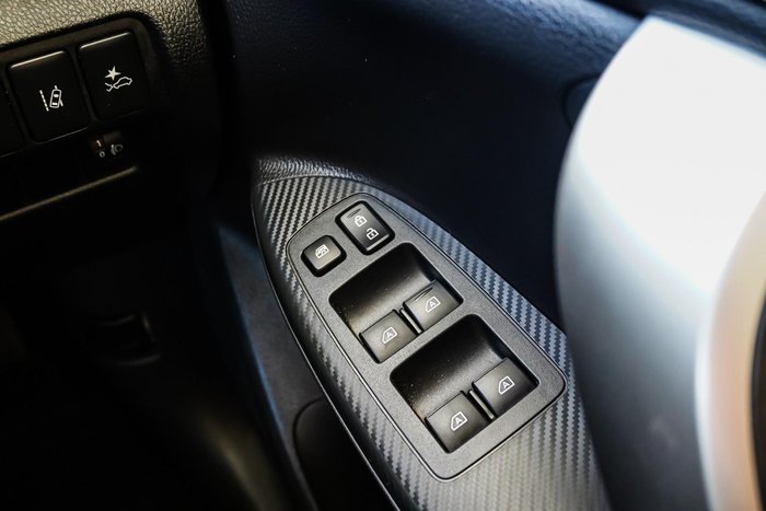 2024 Mitsubishi Eclipse Cross LS