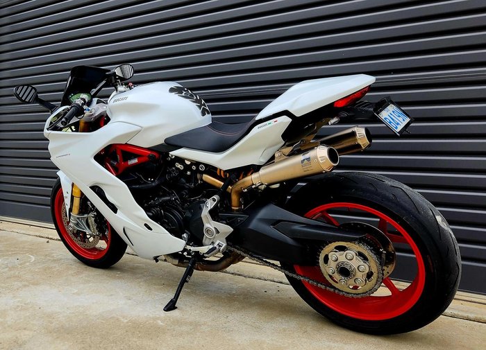 2018 Ducati SuperSport S Supersport White