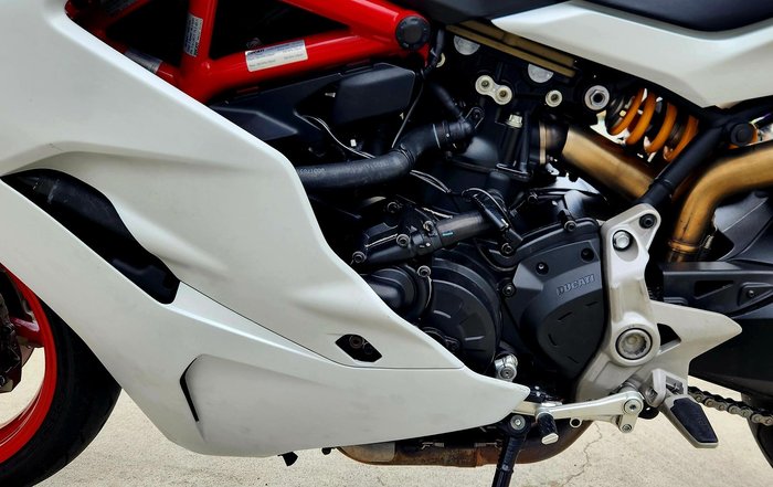 2018 Ducati SuperSport S Supersport White