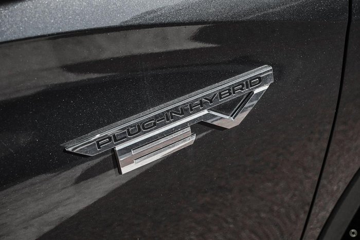 2025 Mitsubishi Outlander PHEV ES