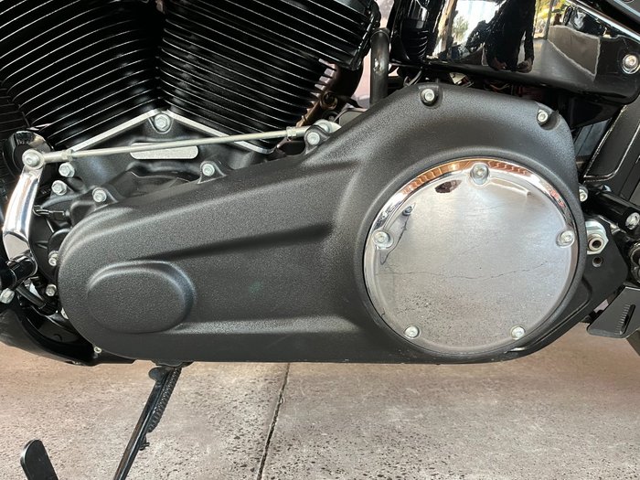 2018 Harley-davidson FXFB FAT BOB Black