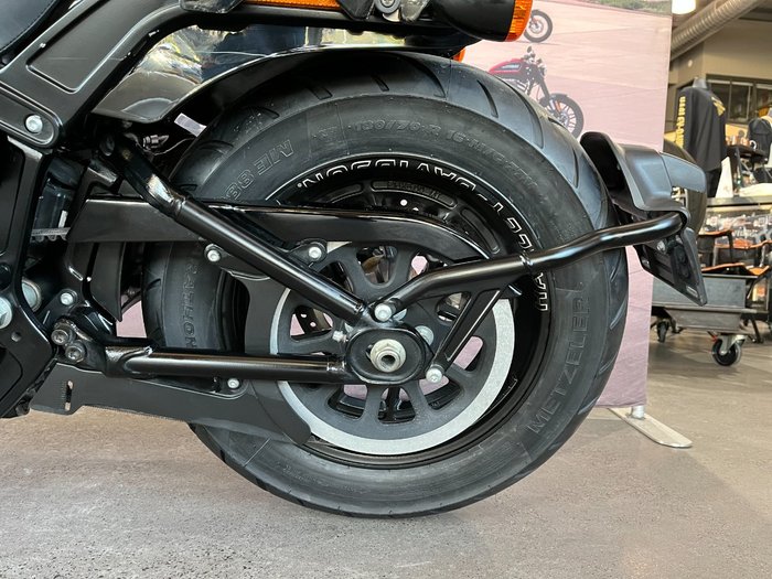 2018 Harley-davidson FXFB FAT BOB Black