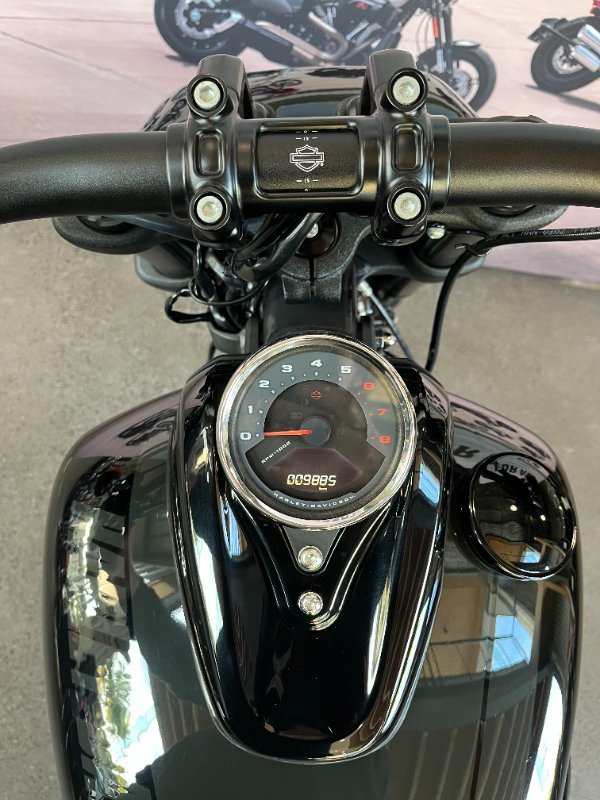 2018 Harley-davidson FXFB FAT BOB Black