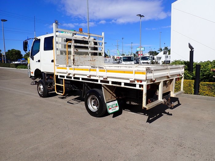 2018 HINO DUTRO 817 WHITE