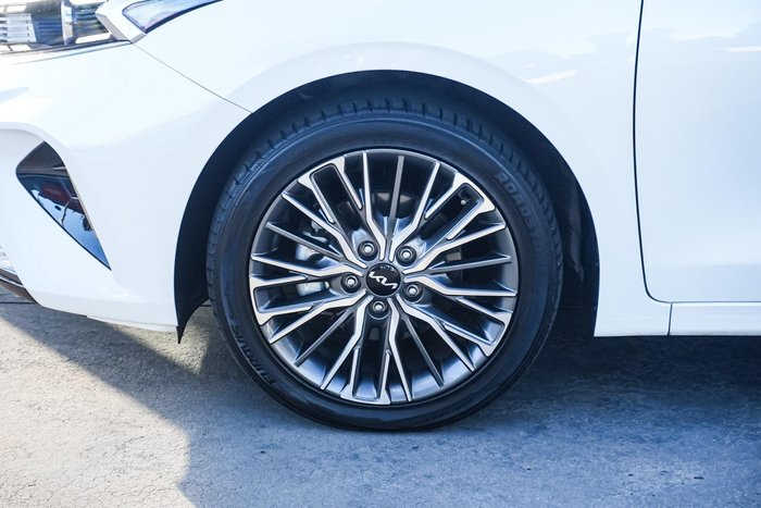 2022 Kia Cerato Sport+