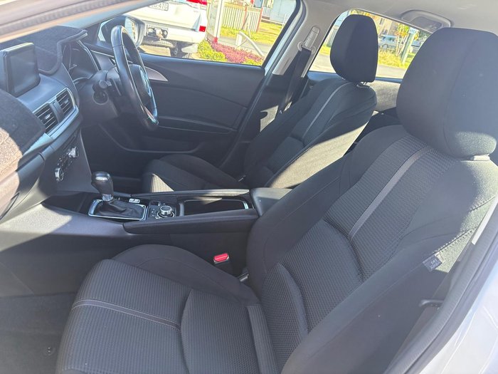 2018 Mazda 3 SP25