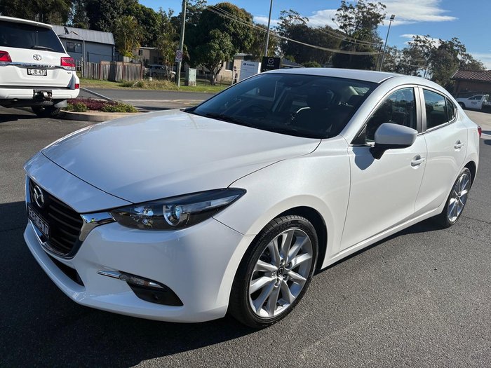 2018 Mazda 3 SP25
