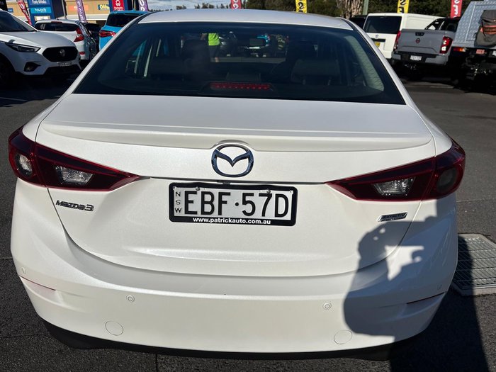 2018 Mazda 3 SP25