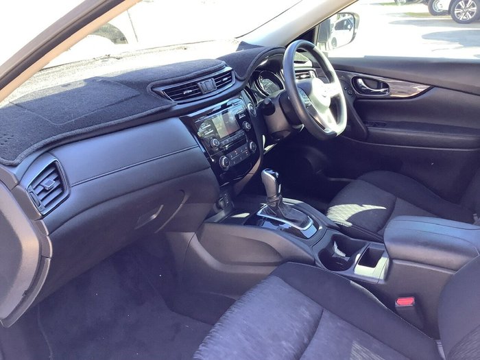 2017 Nissan X-TRAIL ST