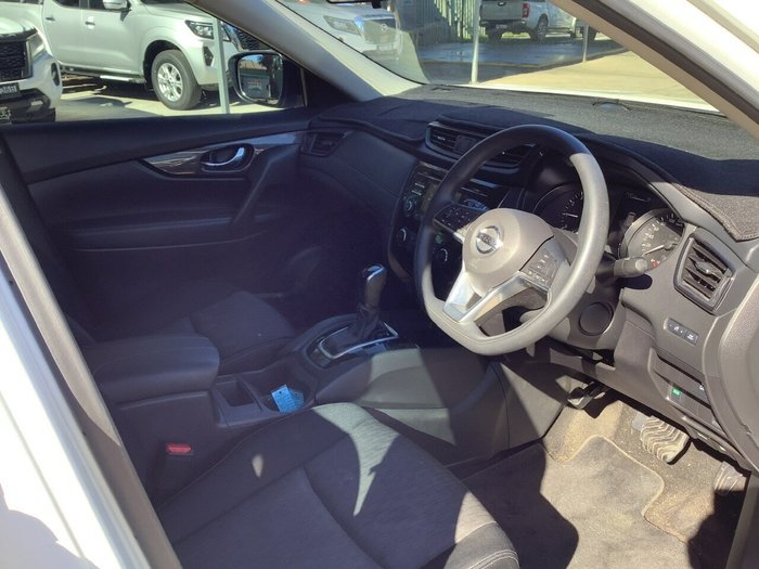 2017 Nissan X-TRAIL ST