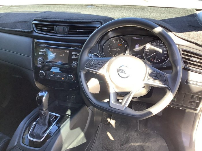 2017 Nissan X-TRAIL ST