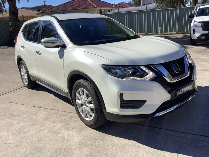2017 Nissan X-TRAIL ST