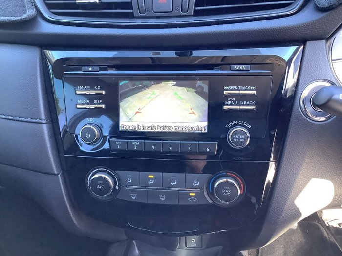 2017 Nissan X-TRAIL ST