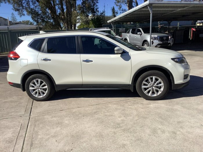 2017 Nissan X-TRAIL ST