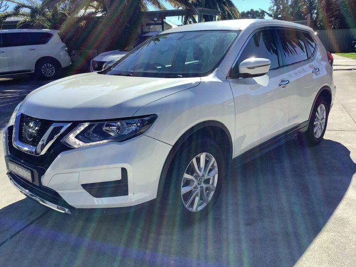 2017 Nissan X-TRAIL ST