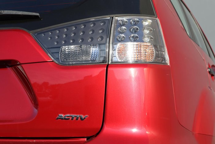 2011 Mitsubishi Outlander LS