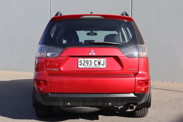2011 Mitsubishi Outlander LS