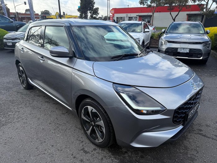 2024 Suzuki Swift Hybrid GLX