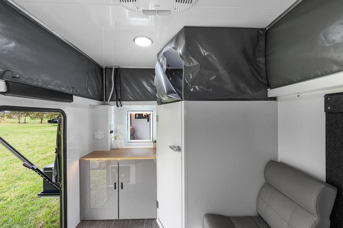 2025 Union RV Venture 15S