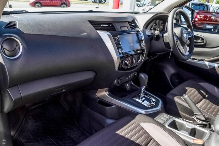 2024 Nissan Navara SL Warrior