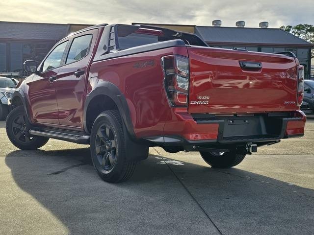 2025 Isuzu D-MAX X-TERRAIN