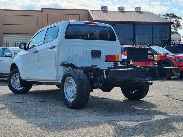 2025 Isuzu D-MAX SX