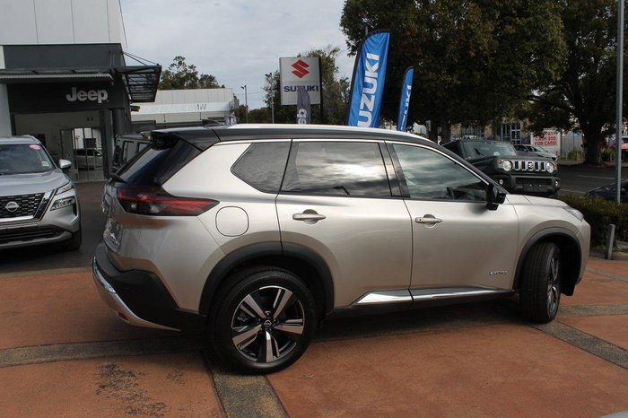 2025 Nissan X-TRAIL Ti e-POWER T33 MY25 Four Wheel Drive Champagne Silver/Black Roof