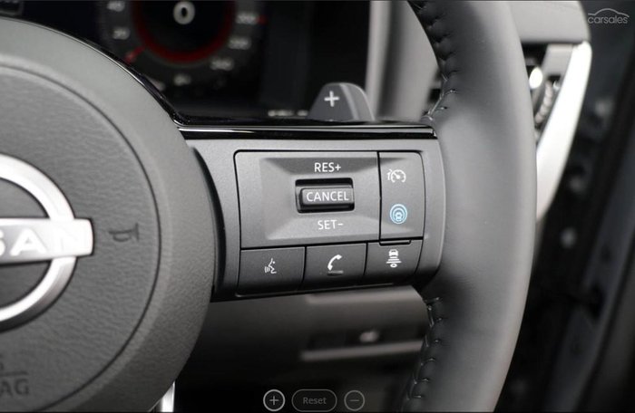 2025 Nissan X-TRAIL Ti e-POWER T33 MY25 Four Wheel Drive Champagne Silver/Black Roof