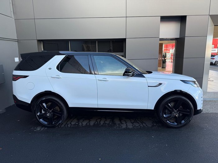 2024 Land Rover Discovery P360 Dynamic SE