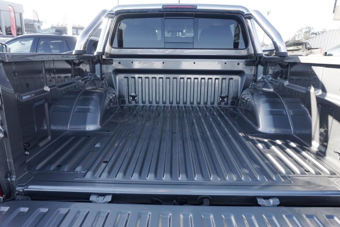 2024 Nissan Navara ST