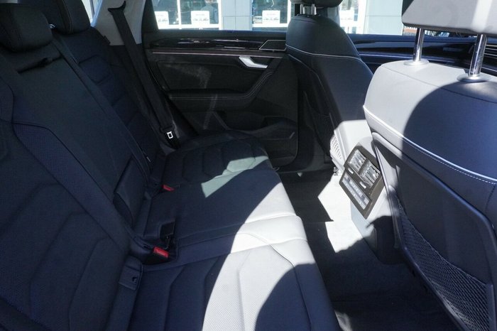 2025 Volkswagen Touareg 210TDI Elegance