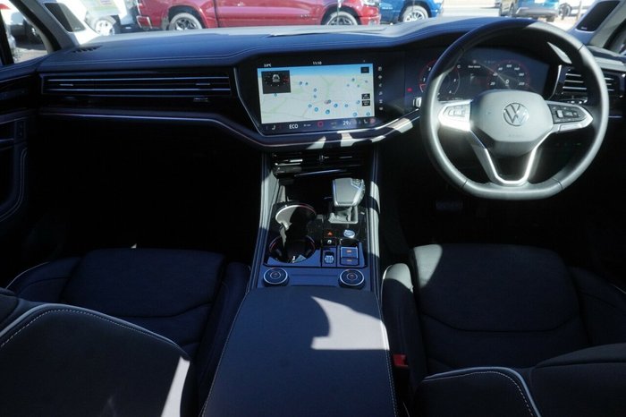 2025 Volkswagen Touareg 210TDI Elegance