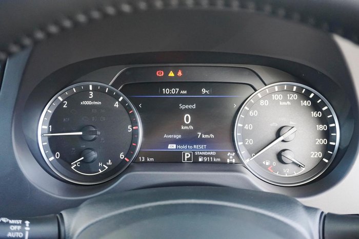 2024 Nissan Navara ST