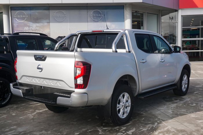 2024 Nissan Navara ST