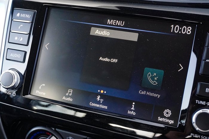 2024 Nissan Navara ST