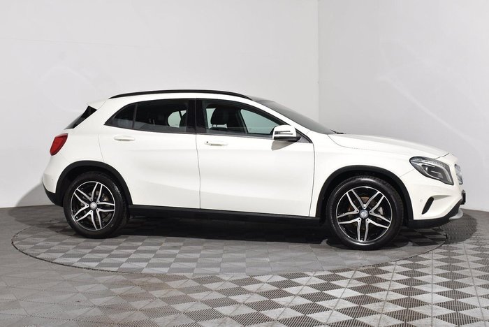 2016 Mercedes-Benz GLA-Class GLA180